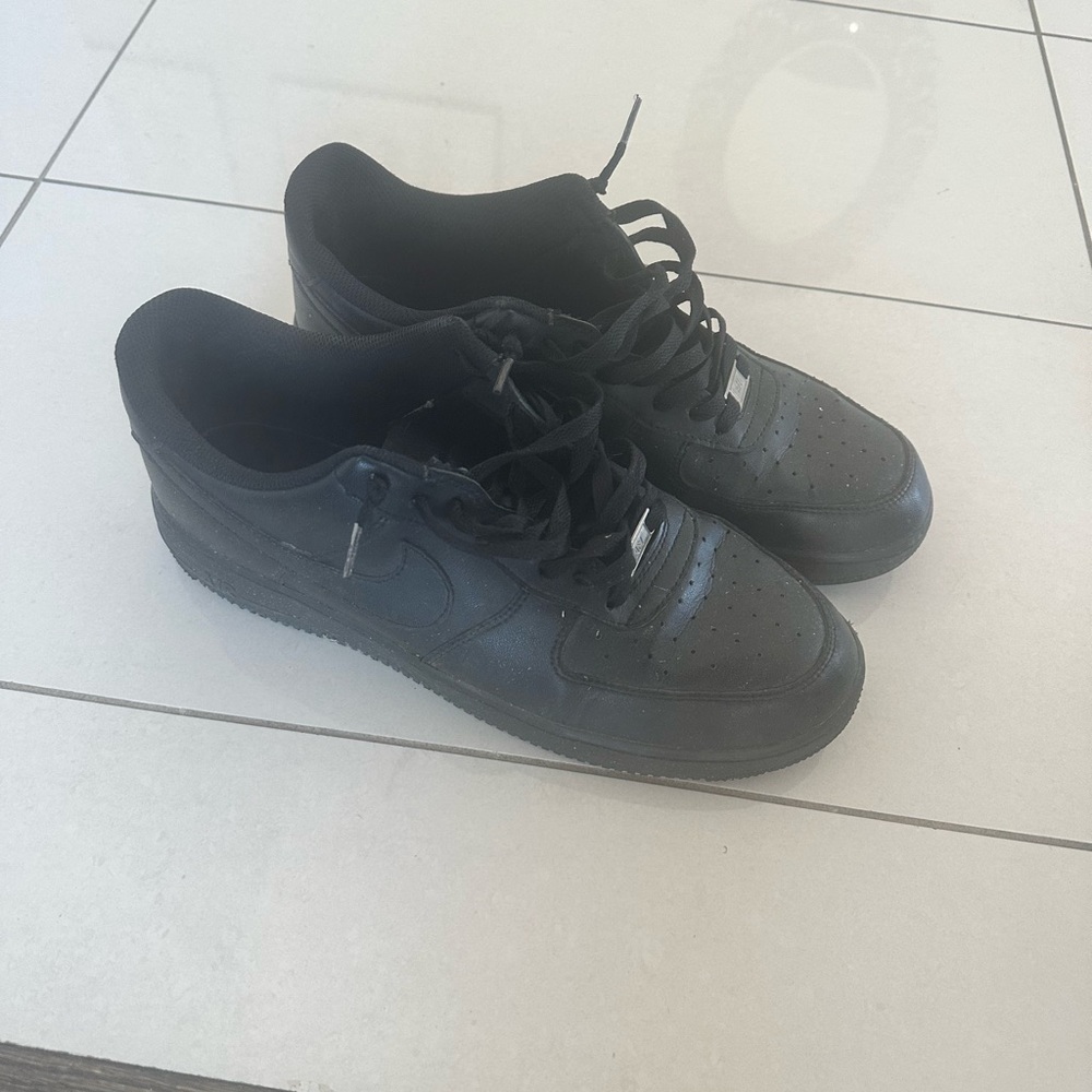 Nike Men's Black AIR FORCE 1
